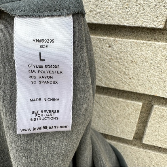 Level 99 Ivan Faux Suede V-Neck Sheath Dress Clearwater Gray Size L Minimalist - Picture 10 of 12